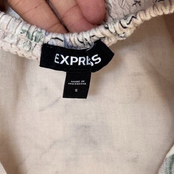 Express Floral Linen-Blend Puff Shoulder Tie Waist Open Back Romper Size Small - Picture 5 of 5